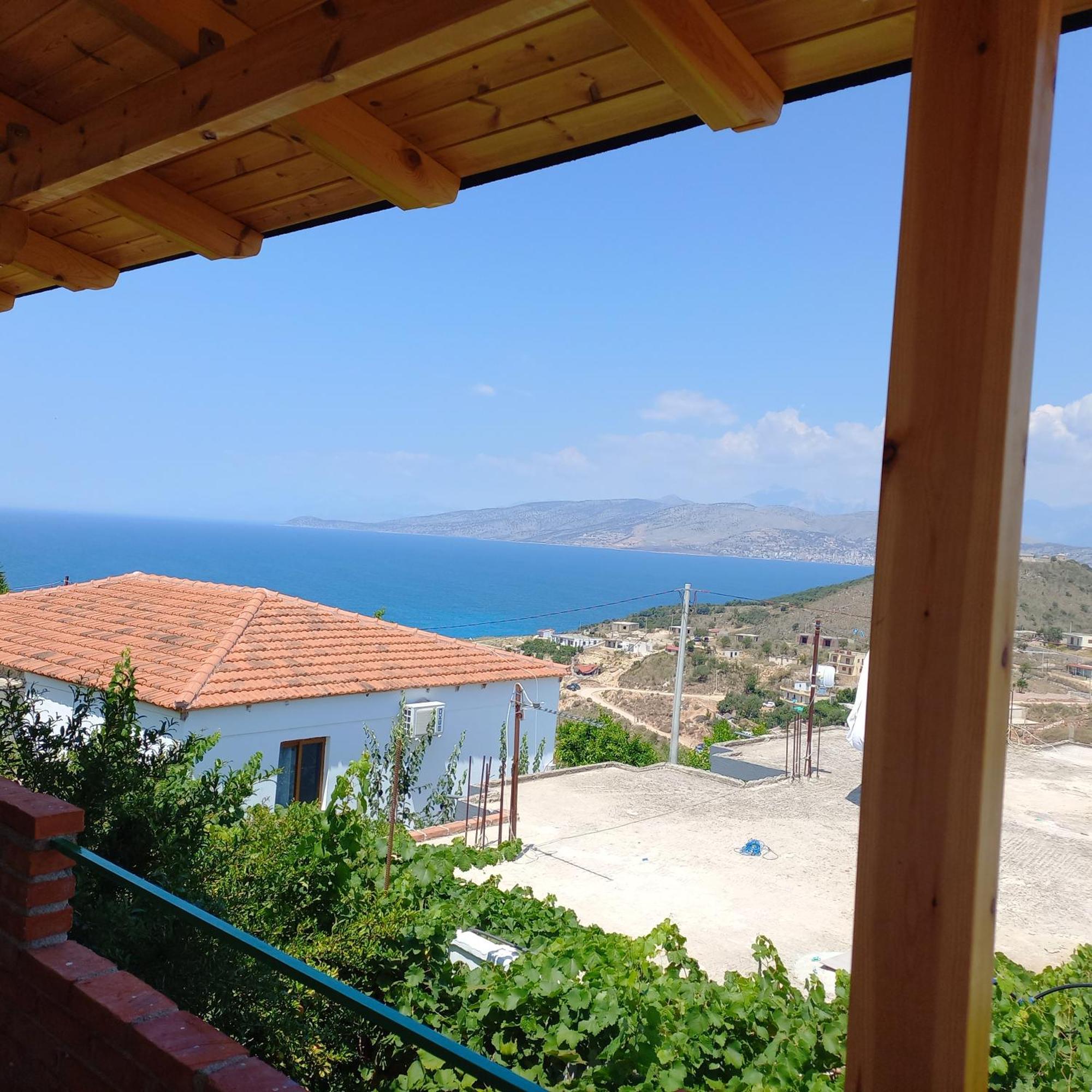 Апартаменты Emiljano Seaview Ксамил Экстерьер фото